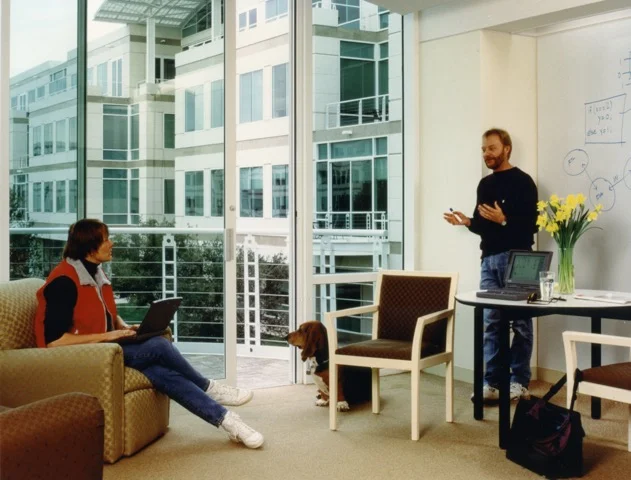 5 LESSONS LEARNED FROM APPLE’S CAMPUS IN 1990