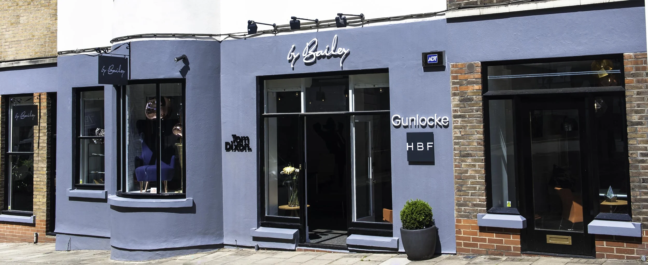 American wood furniture grows in London