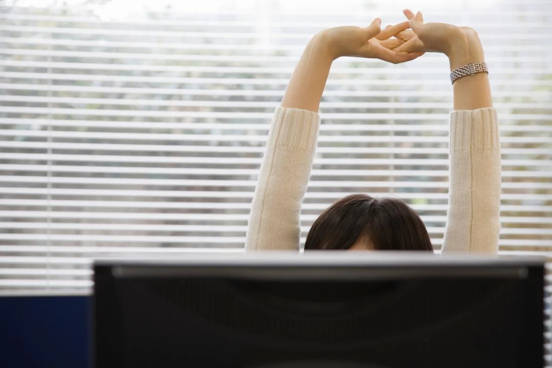 5 Moves to Keep Your Desk Job From Killing You