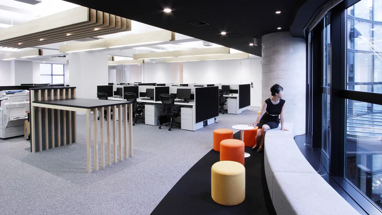 4 WAYS YOUR OFFICE MAY CHANGE BY 2025