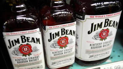 Out with Tech, in with Whiskey at Merchandise Mart