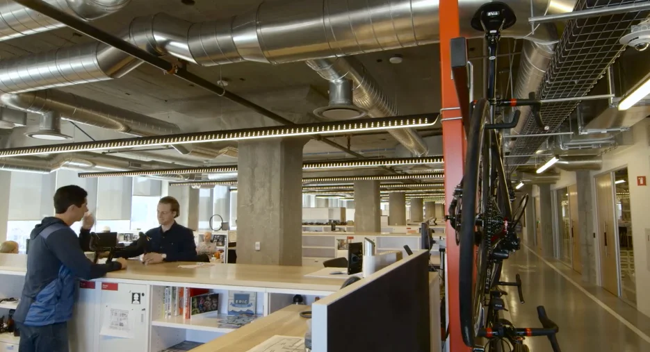 Perkins+Will: One Day at SRAM video