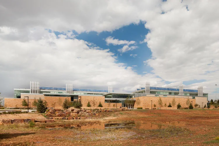 3059363-slide-9-university-of-wyoming-visual-arts-facility.jpg