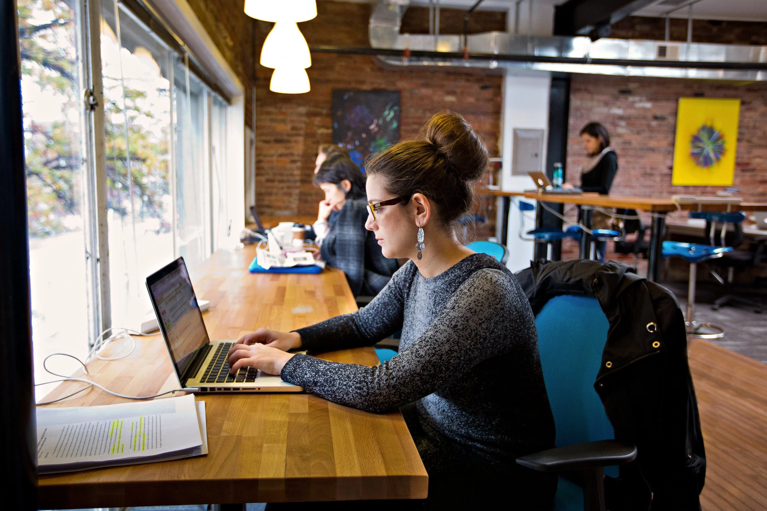 Niche Workspaces: 3 Coworking Spaces That Cater to Freelancers
