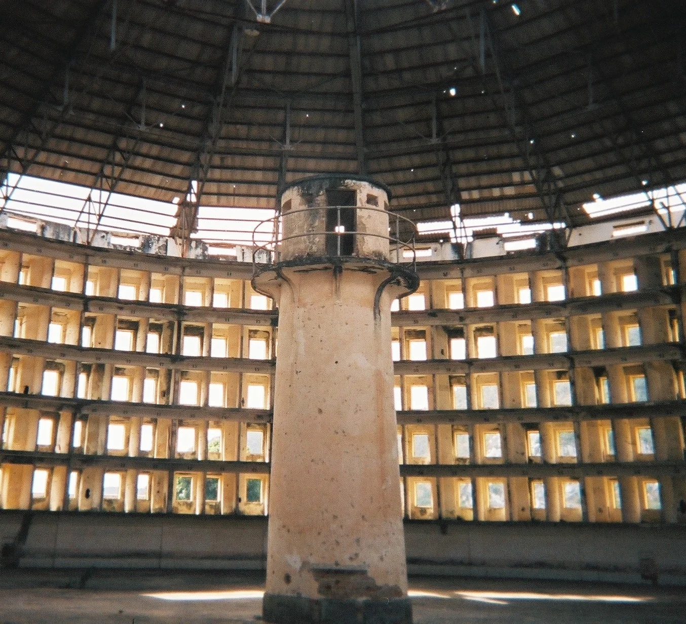 A 300 year old idea explains some of the enduring appeal of the open plan