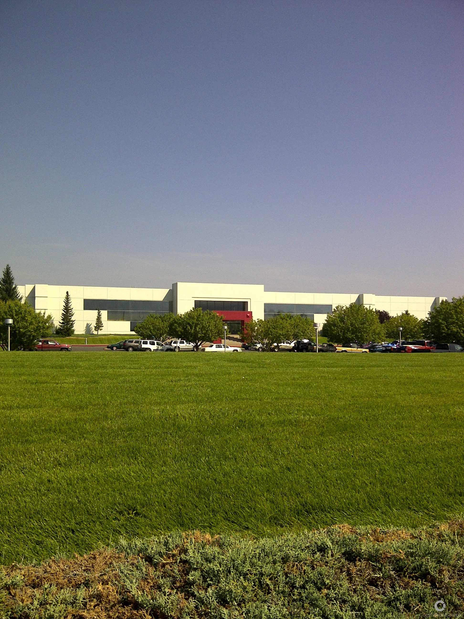 Kimball Int'l Announces Completion of Sale of Idaho Building and Plans to Repurchase Stock