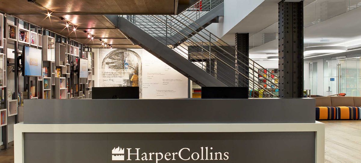 a-HarperCollins-ClientSpace-reception-Haworth.jpg