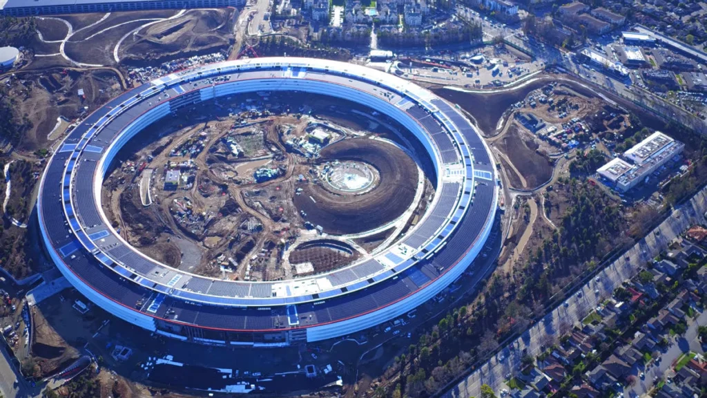 VIDEO: 2 Drone Videos of Apple's Campus 2 for Mid-January