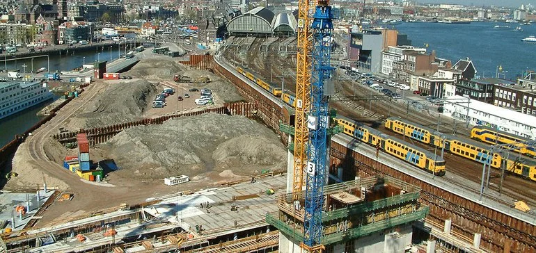 February nonresidential starts edge down 2%