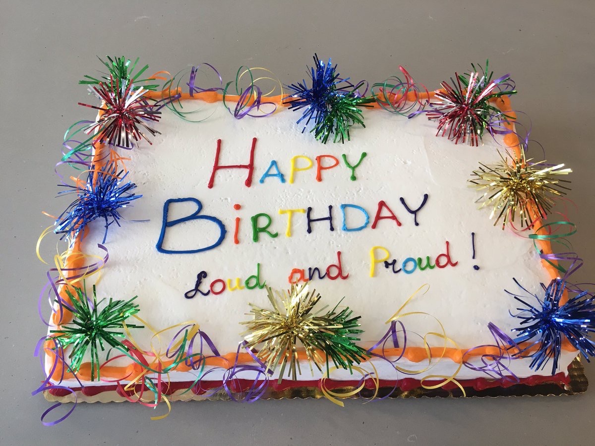 perkinswill_CHI Celebrating our employee birthdays while honoring #ChicagoPrideParade Weekend #Pride2017 #LGBTQA #LoudandProud @GoPride pic.twitter.com/b1RcnPtLdO Jun 23, 2017, 1:37 PM