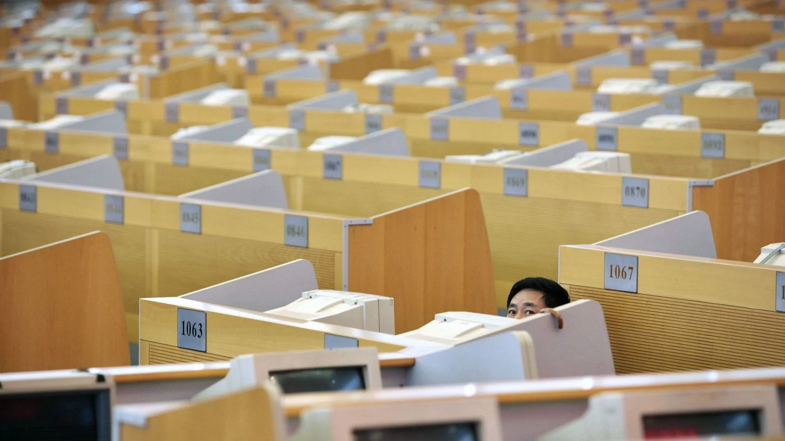 The latest RAND survey paints a disturbing portrait of the American workplace