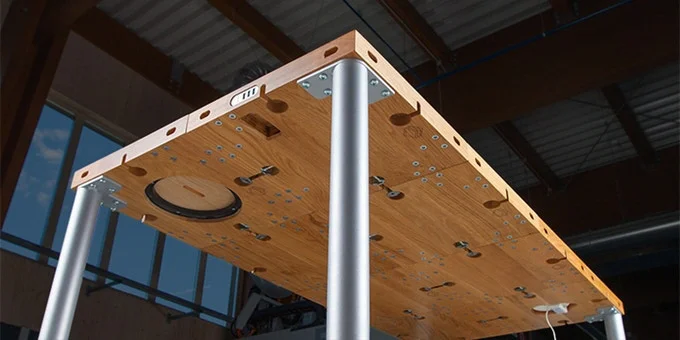 Watch: Modulos - an ever changing desk for your ever changing needs