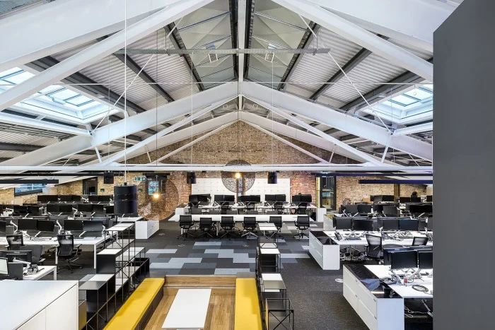 newday-offices-london-oktra-10-700x467.jpg
