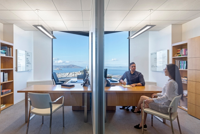 confidential-law-firm-offices-san-francisco-smithgroup-6-700x467.jpg