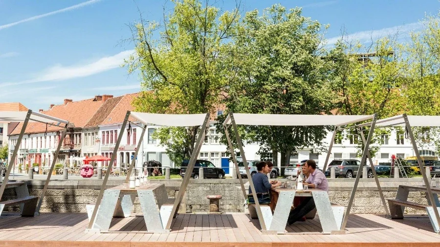 Steelcase to Distribute Extremis Outdoor Furniture