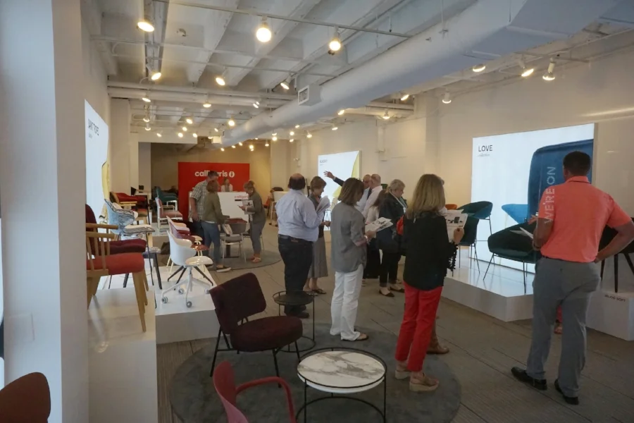 NeoCon 2018 - Sunday, June 10, 2018 Photo Stream