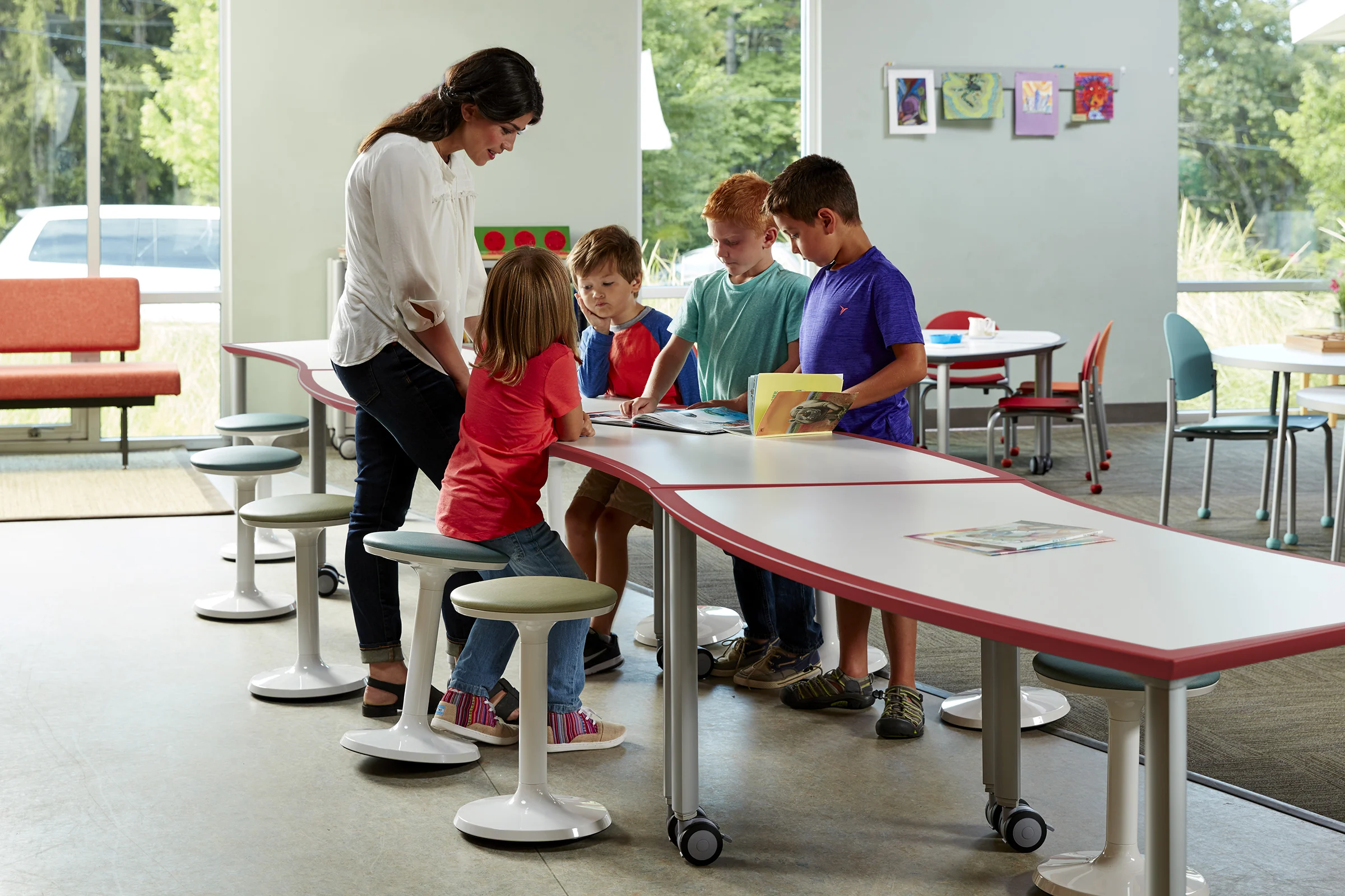 SurfaceWorks Purchases izzy+ Table Lines