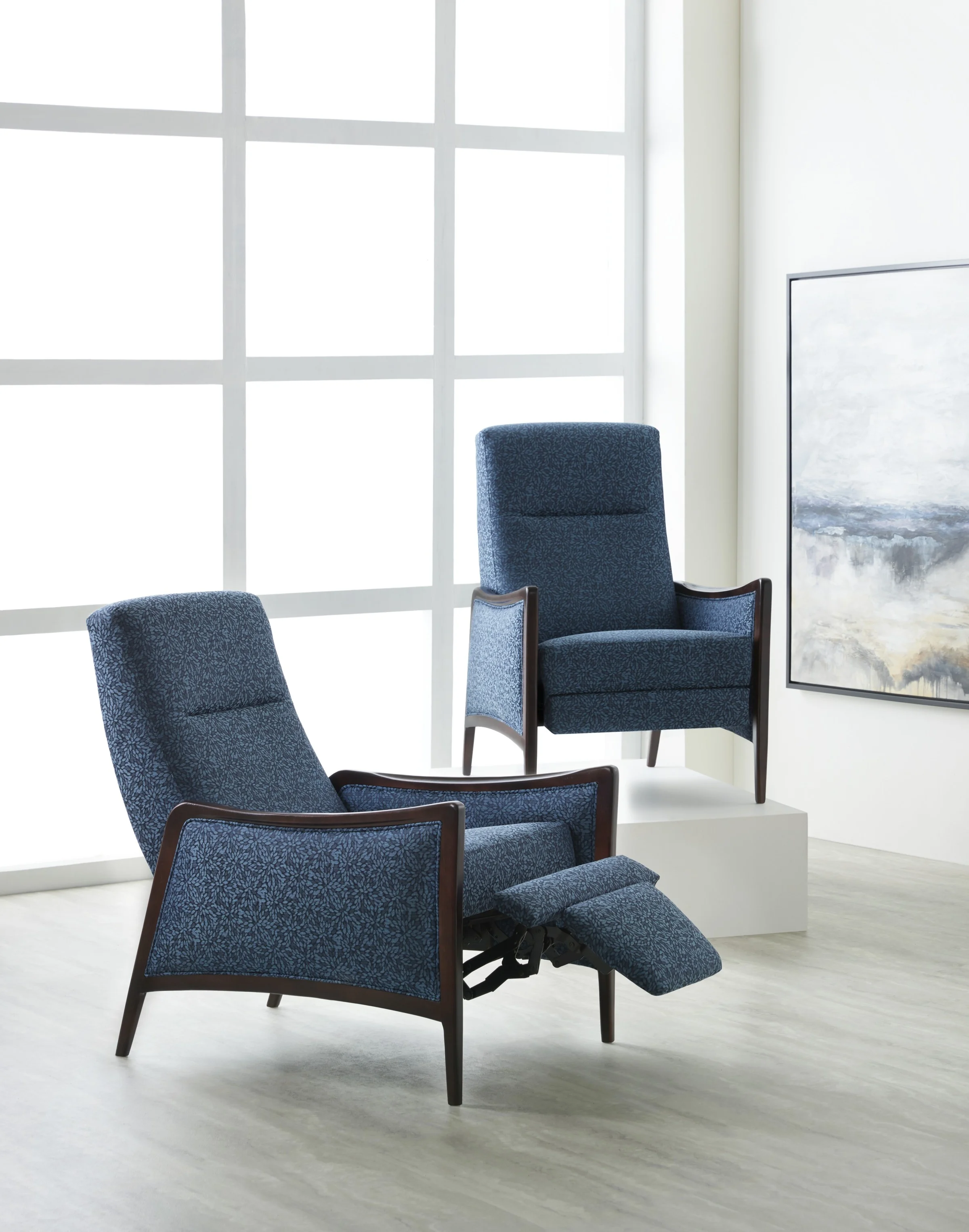  Growing Demand for Residential Designs for Senior Living Drives Latest Product Introductions for H Contract at Leading Age Expo 
