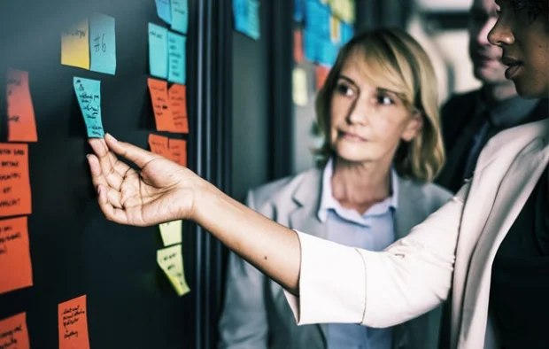 Can office design promote good leadership skills?