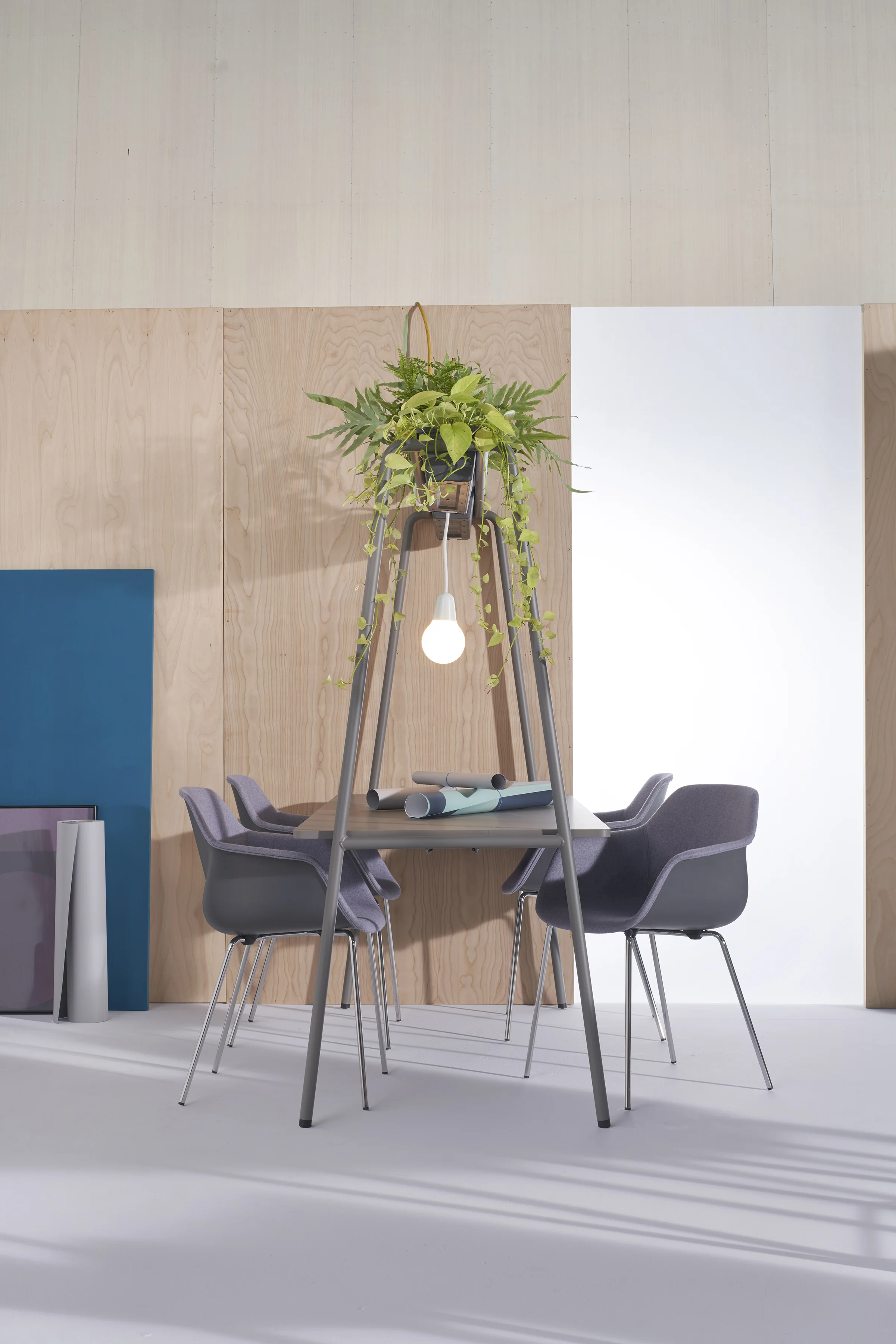 44188410_hightower_fourreal_a_3_with_fourme_armchair.jpg