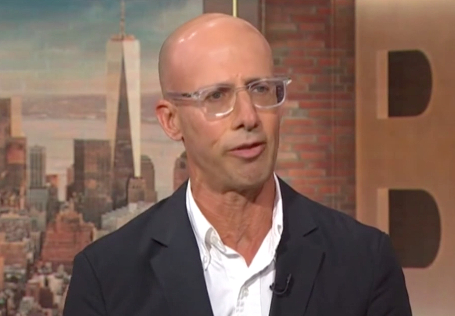 Knoll CEO Andrew Cogan Appears on Bloomberg Daybreak: Americas