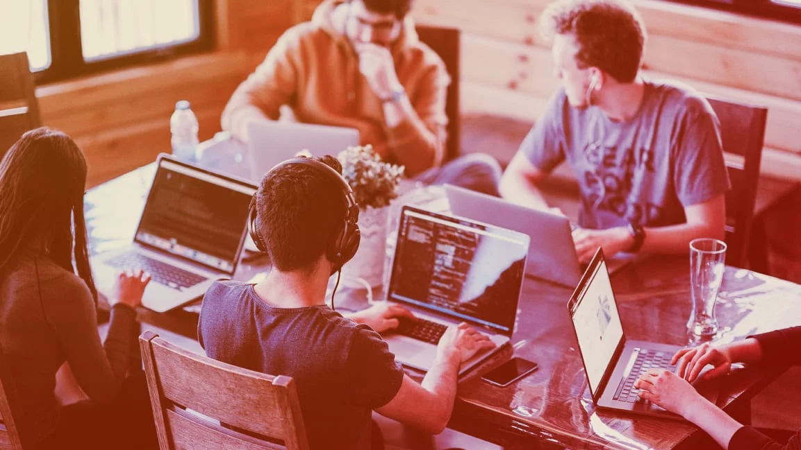 People hate open offices so much that they create ‘fourth walls’ for privacy