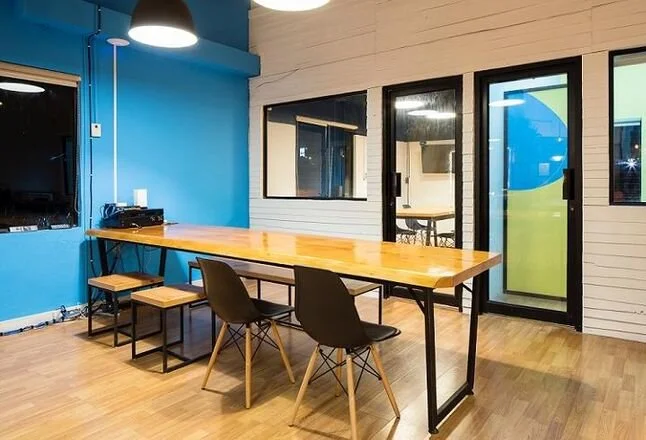 New Satellite Offices Could Offer Suburbs A Lifeline, But So Far It Isn't Happening