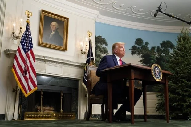 Trump's furniture fail: that's not a desk, Donald – it's a table for TV dinners