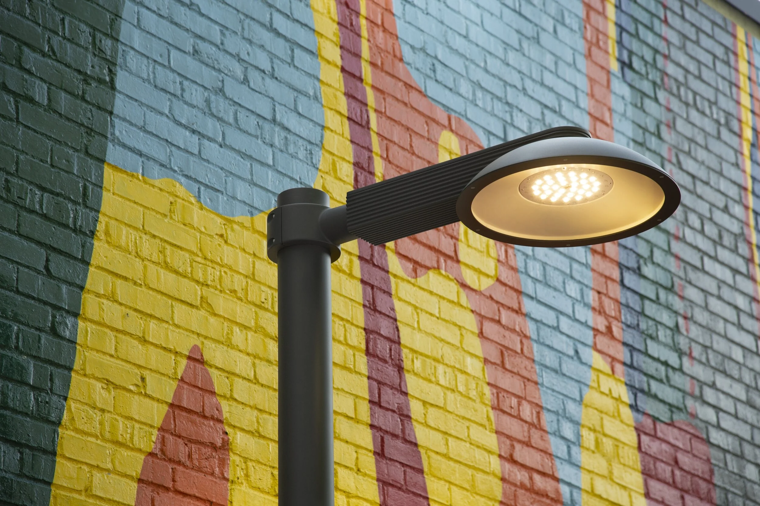 Landscape Forms Announces Partnership with SESCO Lighting