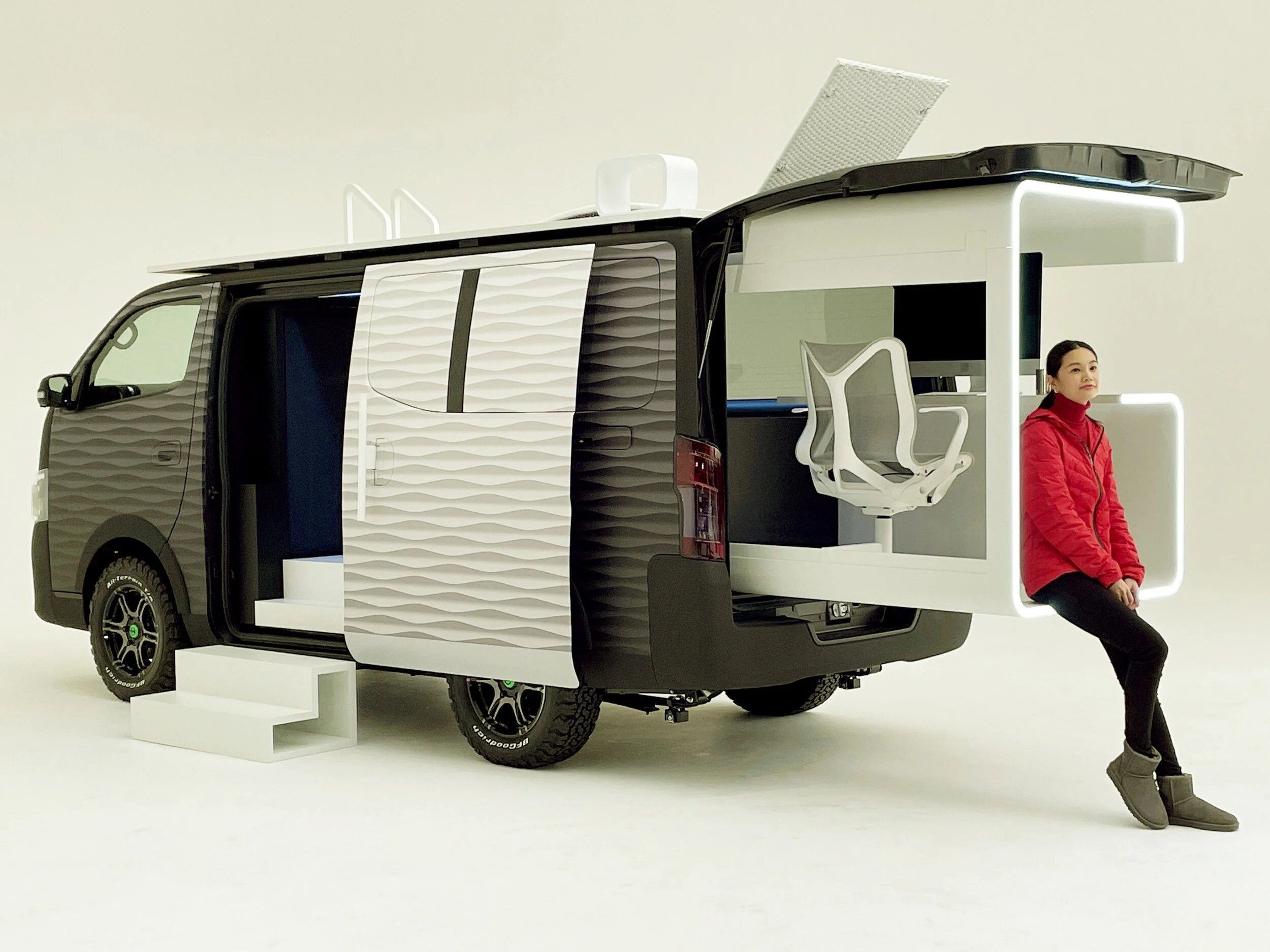 Nissan's Newest Concept Car Creates the Ideal Office With Everything You Need to Work Anywhere--Including a Herman Miller Chair