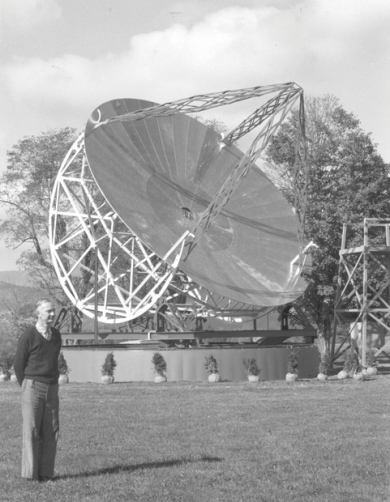 Grote Reber with his donated Wheaton antenna at the National Radio Astronomy Observatory in Green Bank, WV, on October 16, 1958 (NRAO/AUI)