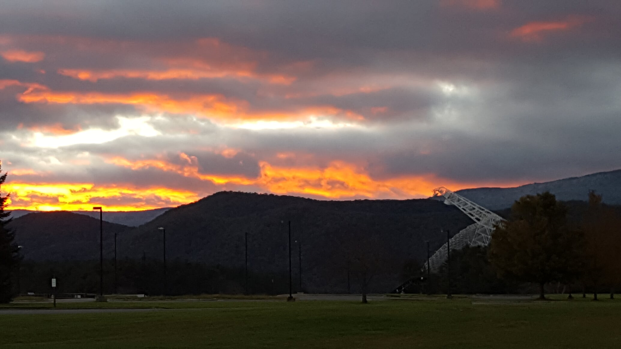 The Sun sets behind the GBT.