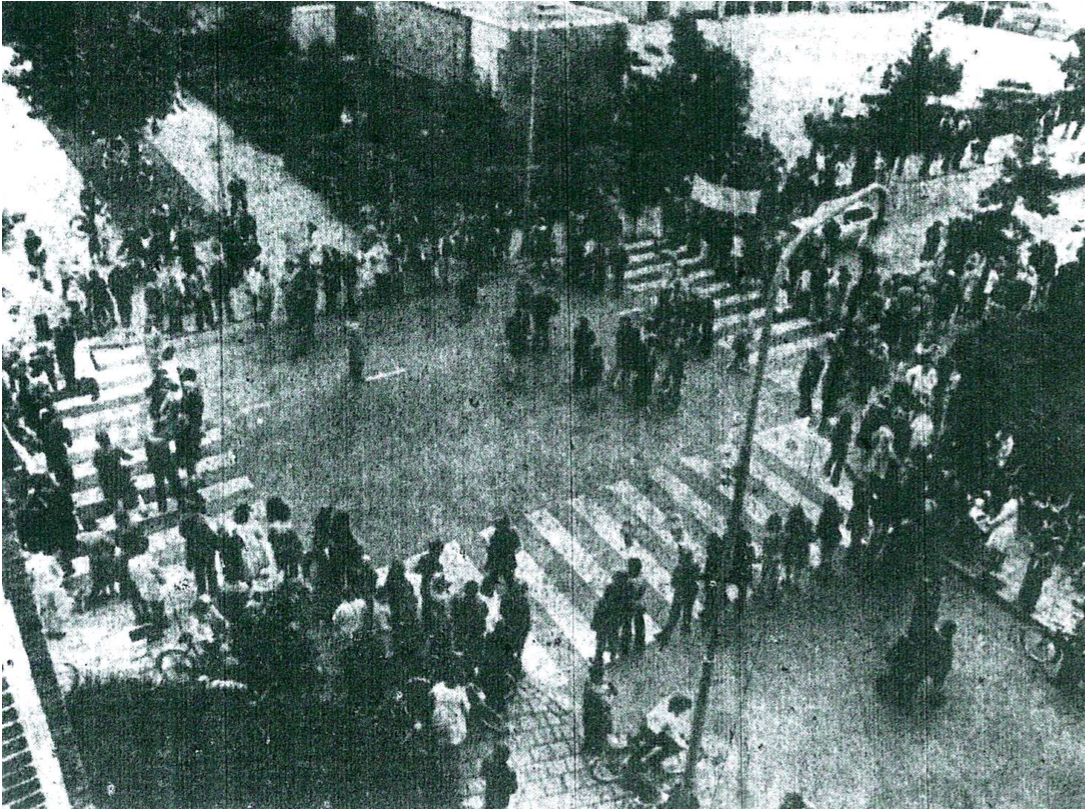 Selwerd neighborhood protests, courtesy of Tsubohara 2007.