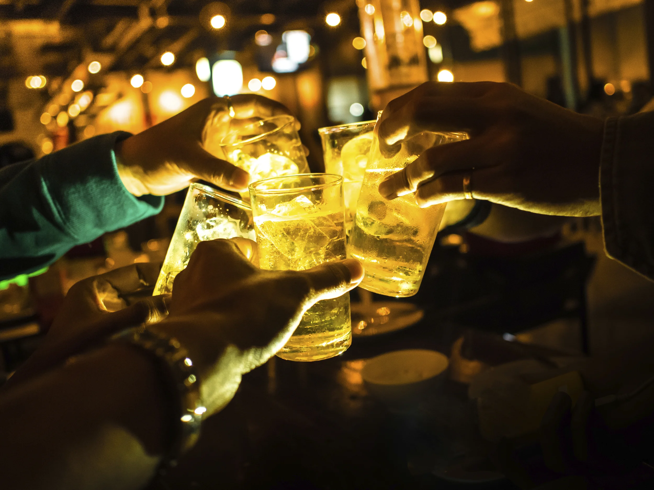 8 Tips to Keep Your Resolution to Stop Drinking