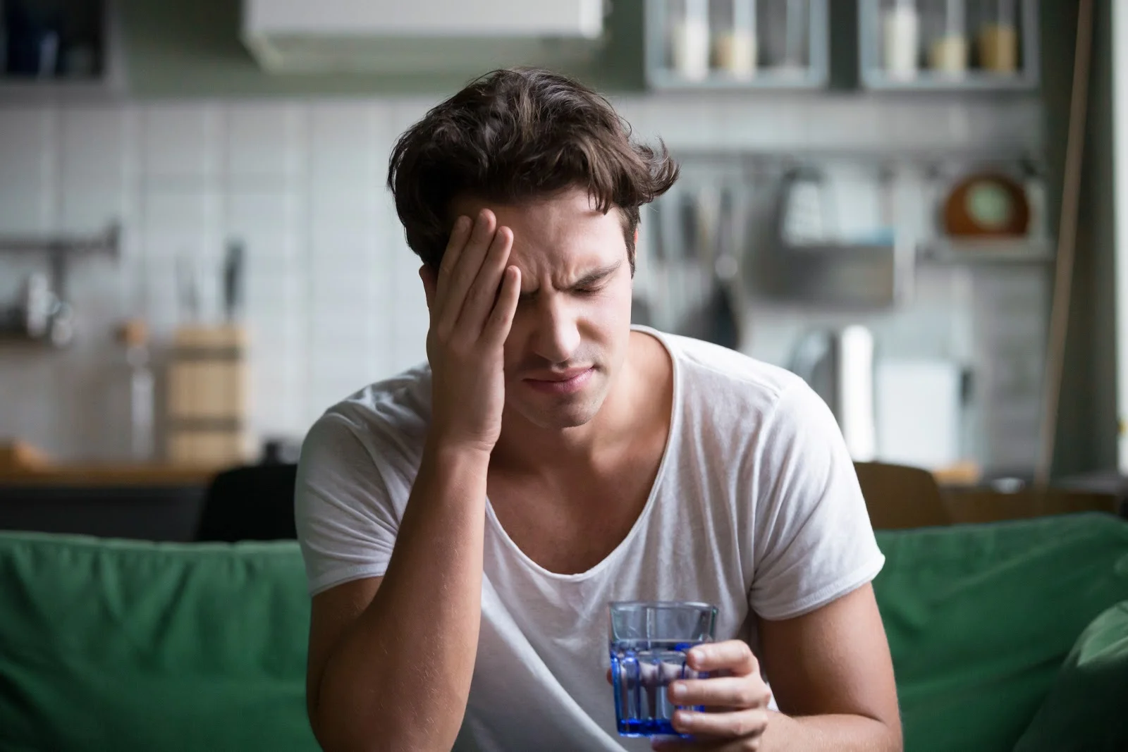 alcohol-withdrawal-symptoms.jpg