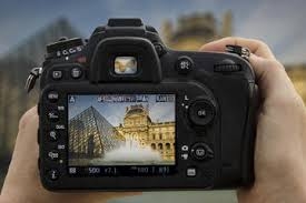Salut! I invite you to join me in a fun filled tour capturing spectacular images and indulging at the finest of patisseries in Paris! Tim Courtney