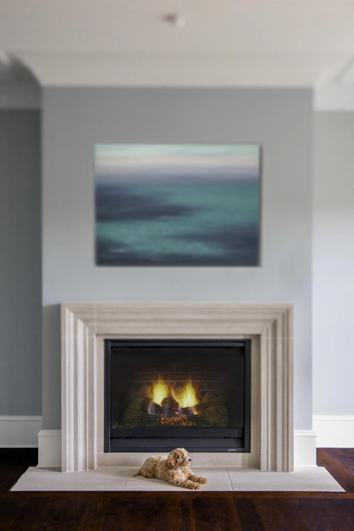 21_GolfCircle_Fireplace_01.jpg