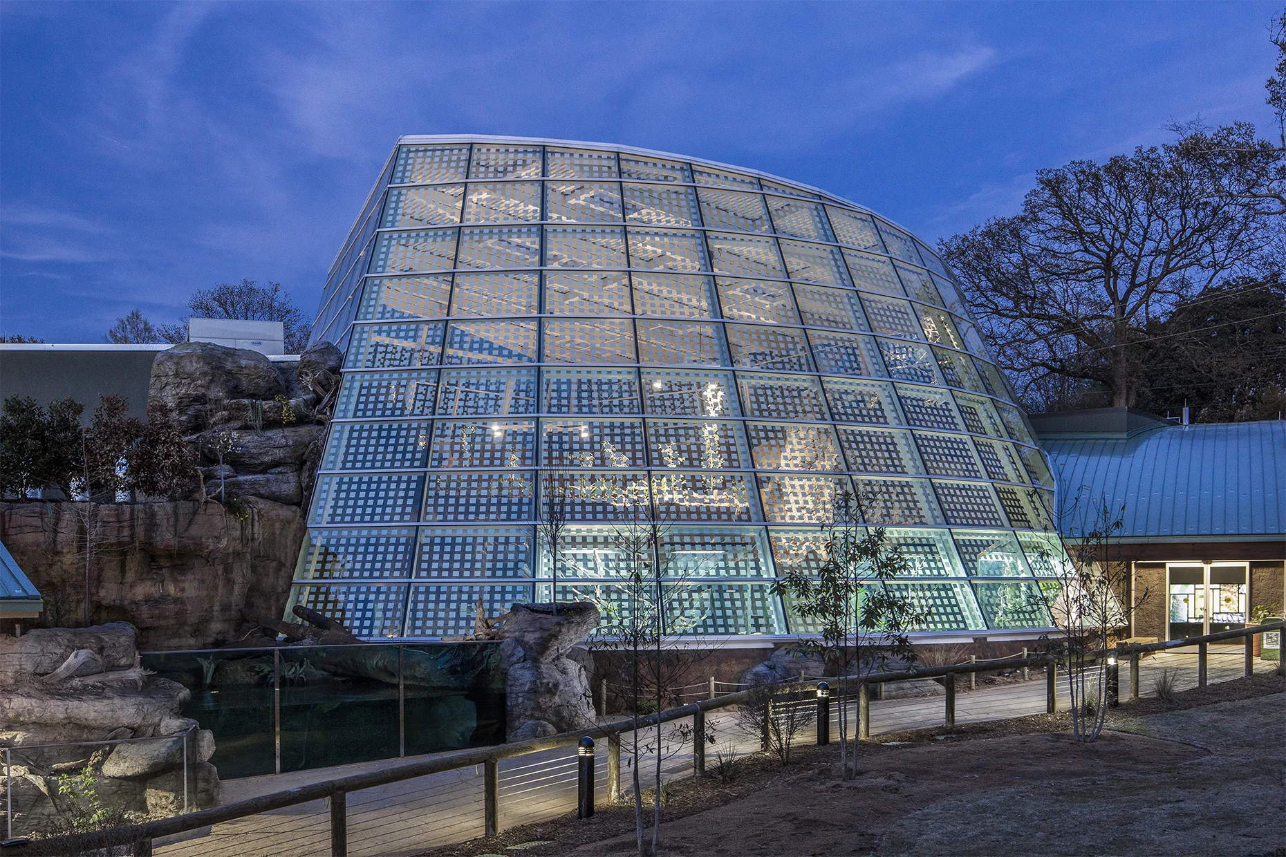 20_ReptileHouse_Twilight-s.jpg