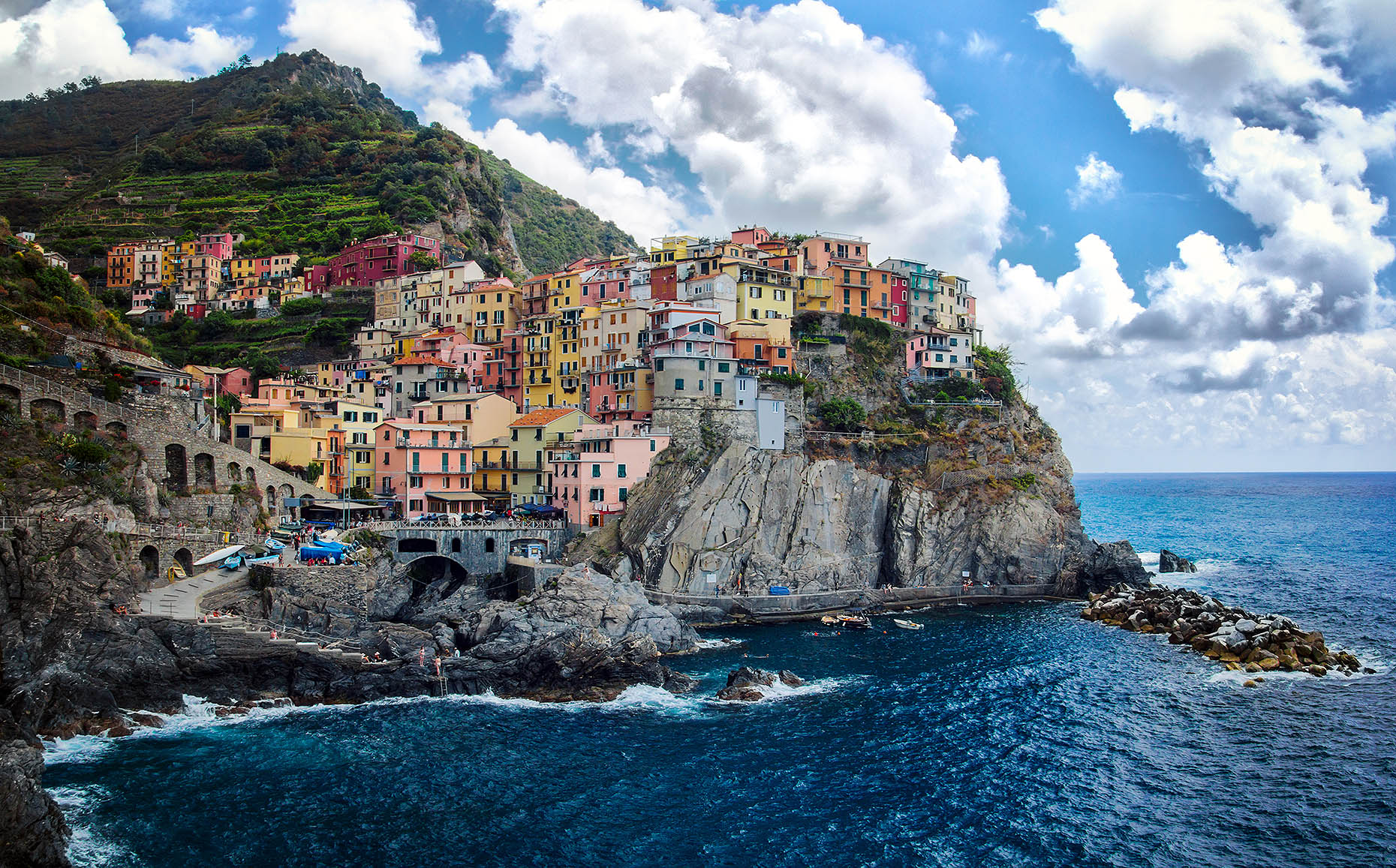 Manarola, Cinque Terre, Italy 