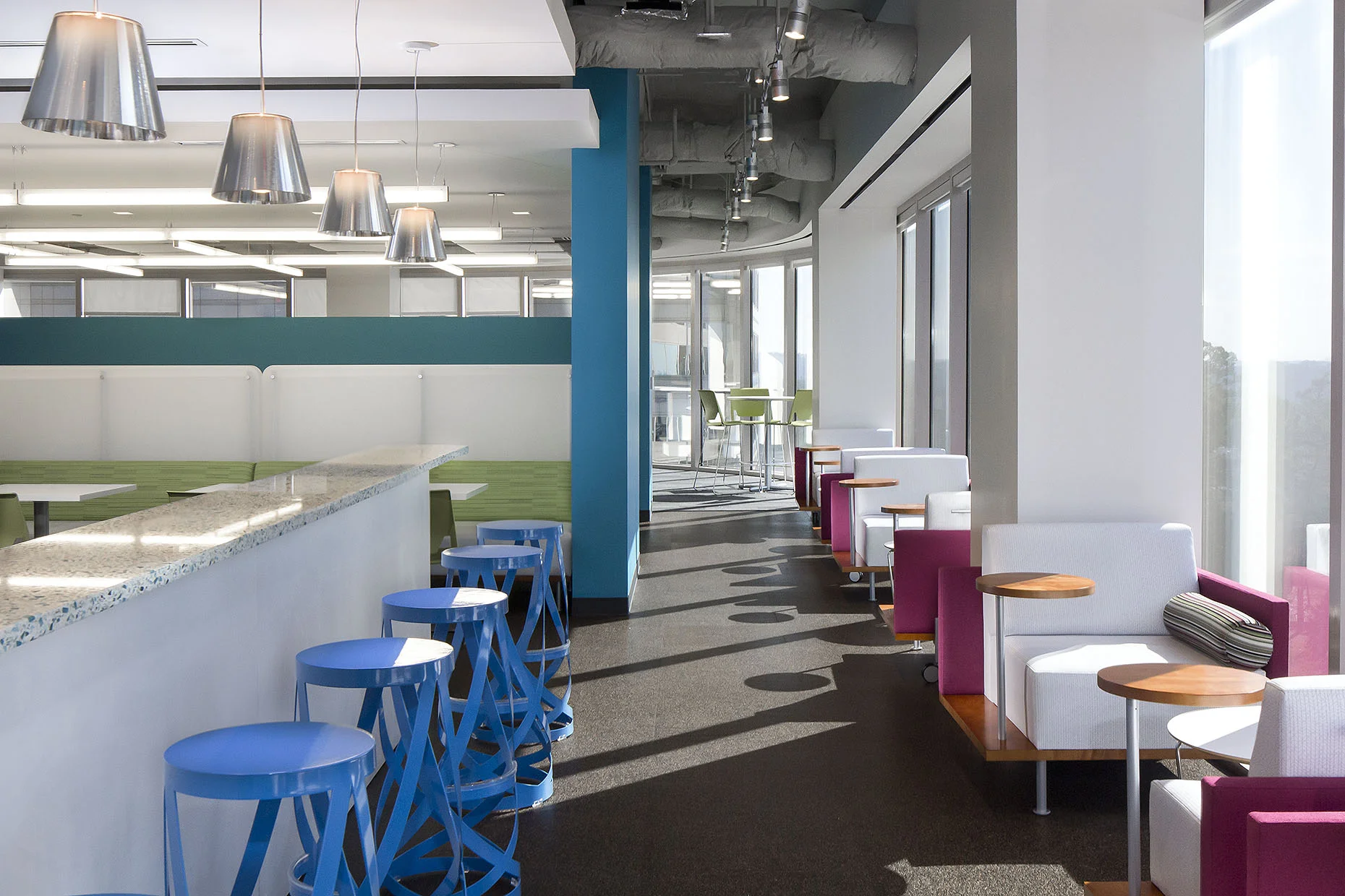 travelport-kitchen-e2-webuse.jpg