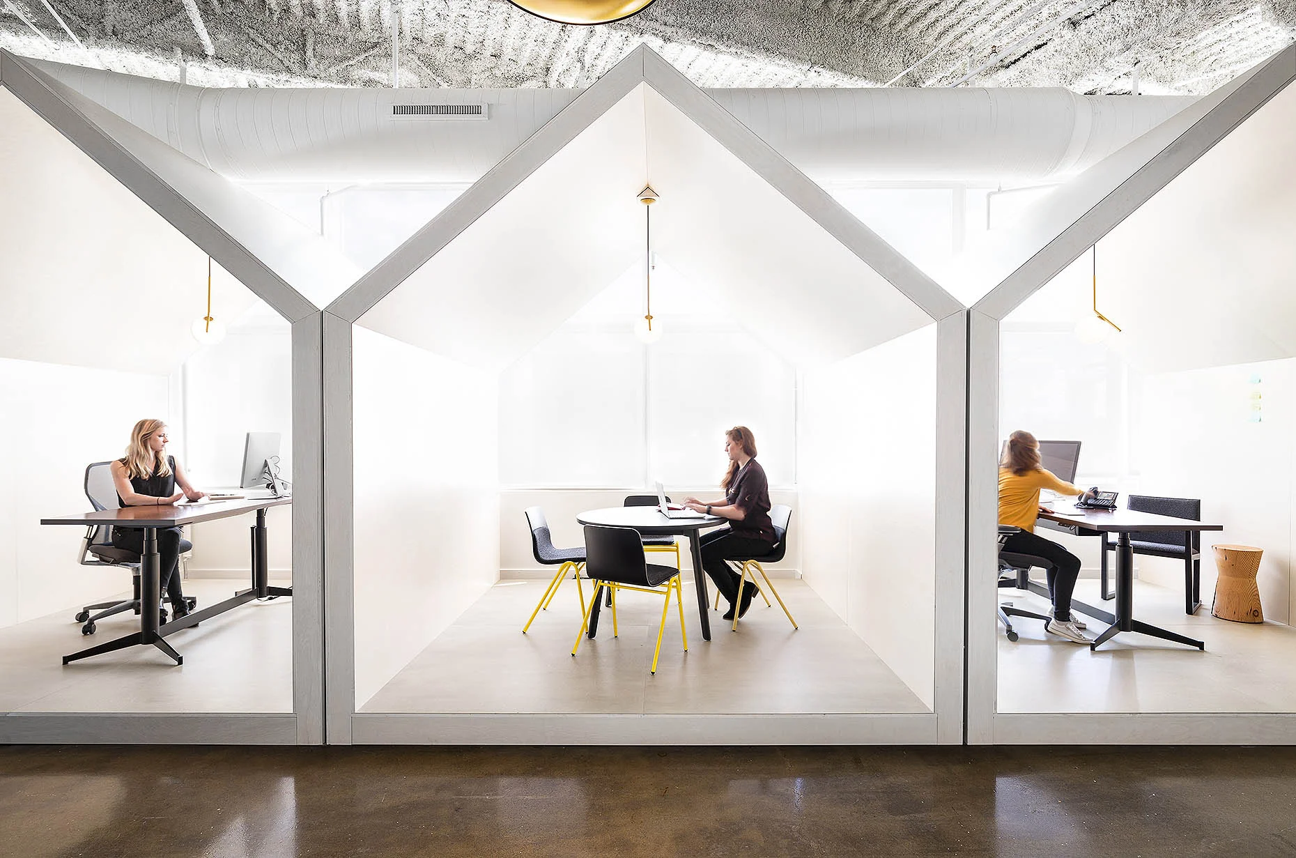 GraceMade_PublicSchool_Huts_02_people.jpg