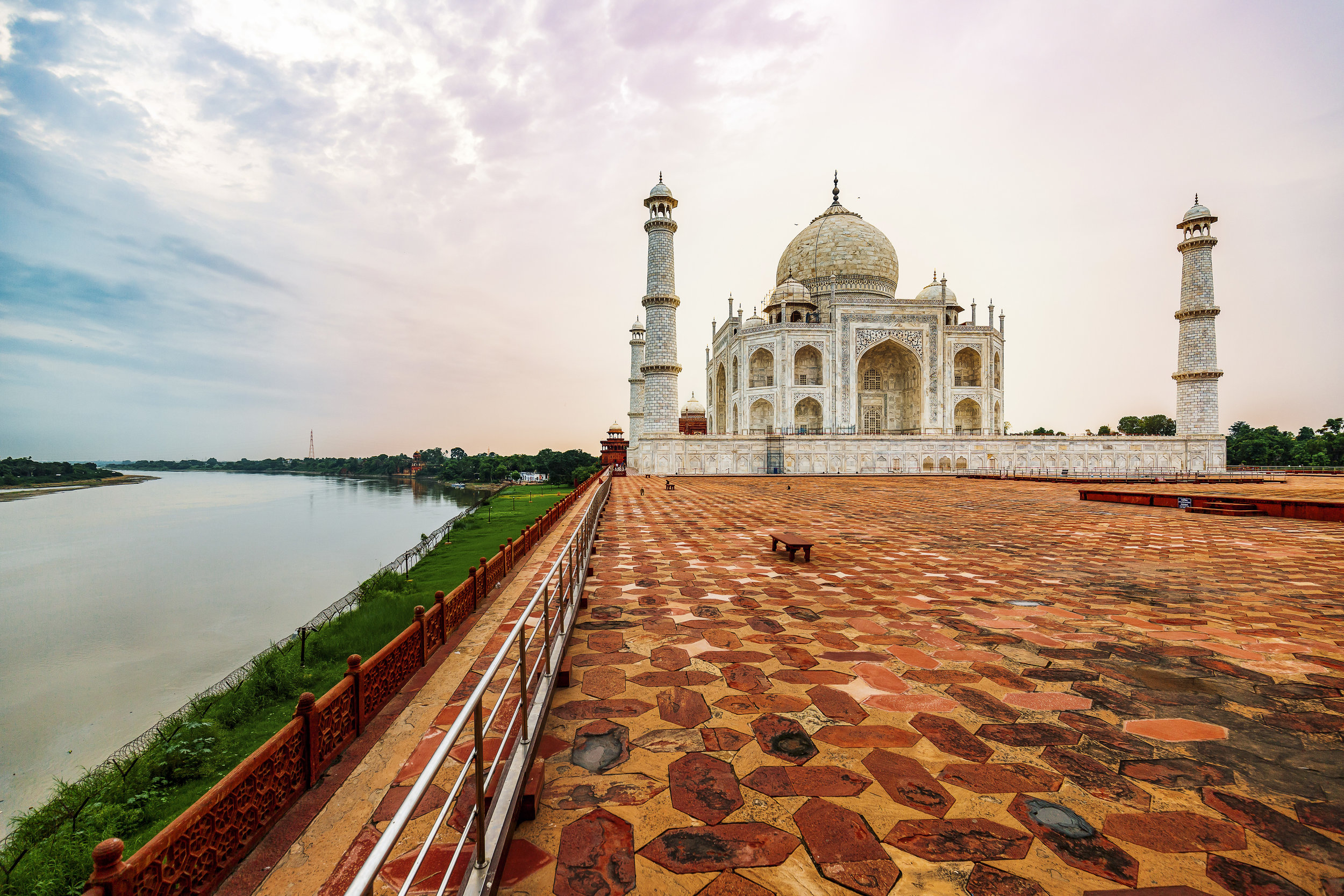 India_TajMahal_03.2.jpg