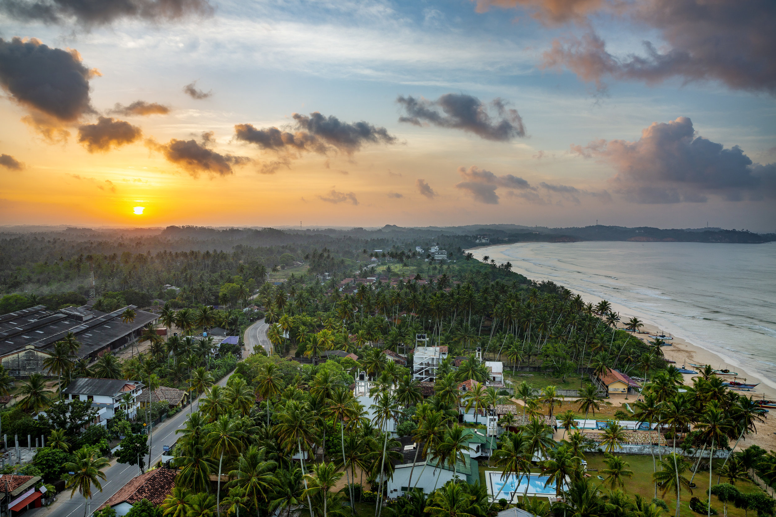 SriLanka_WeligamaBay_Sunrise_01.jpg