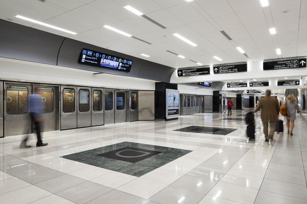 AtlantaAirport_04.17.19_0118_people_01_webuse.jpg