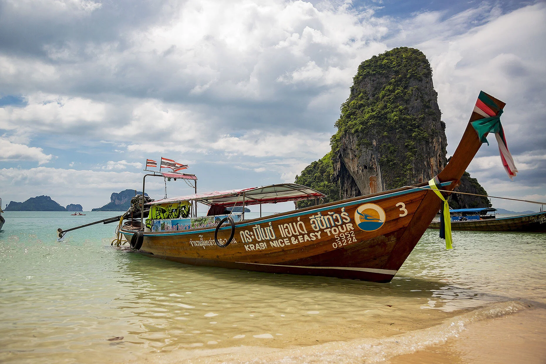 Thailand_0M2A9000-e_webuse.jpg