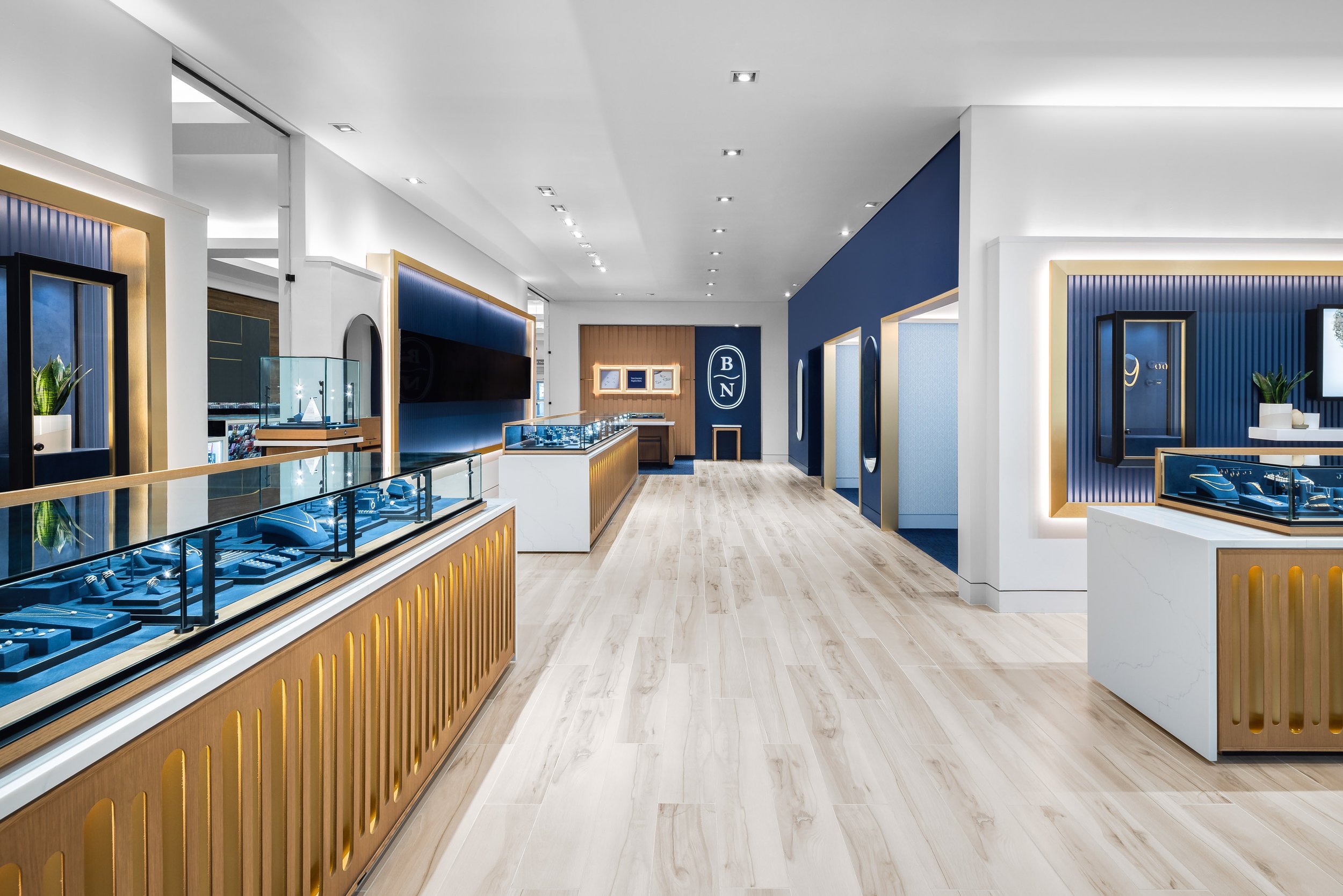 KatieBrickerPhoto_Blue-Nile_Lenox-Mall_Atlanta-GA_20221011_034-_final_webuse.jpg