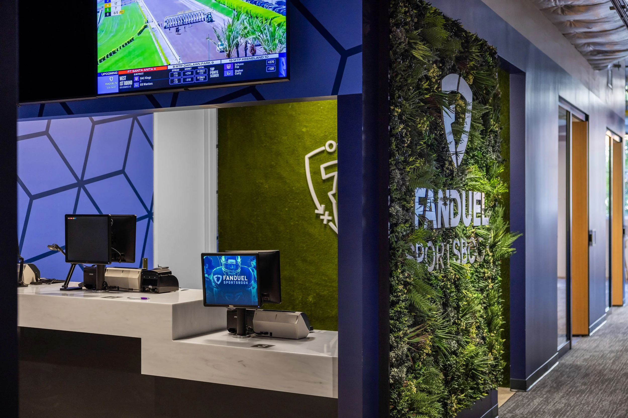 KBPHOTO_Unispace_FanDuel_20230428_1433_Handheld-Edit_Final-webuse-revised.jpg
