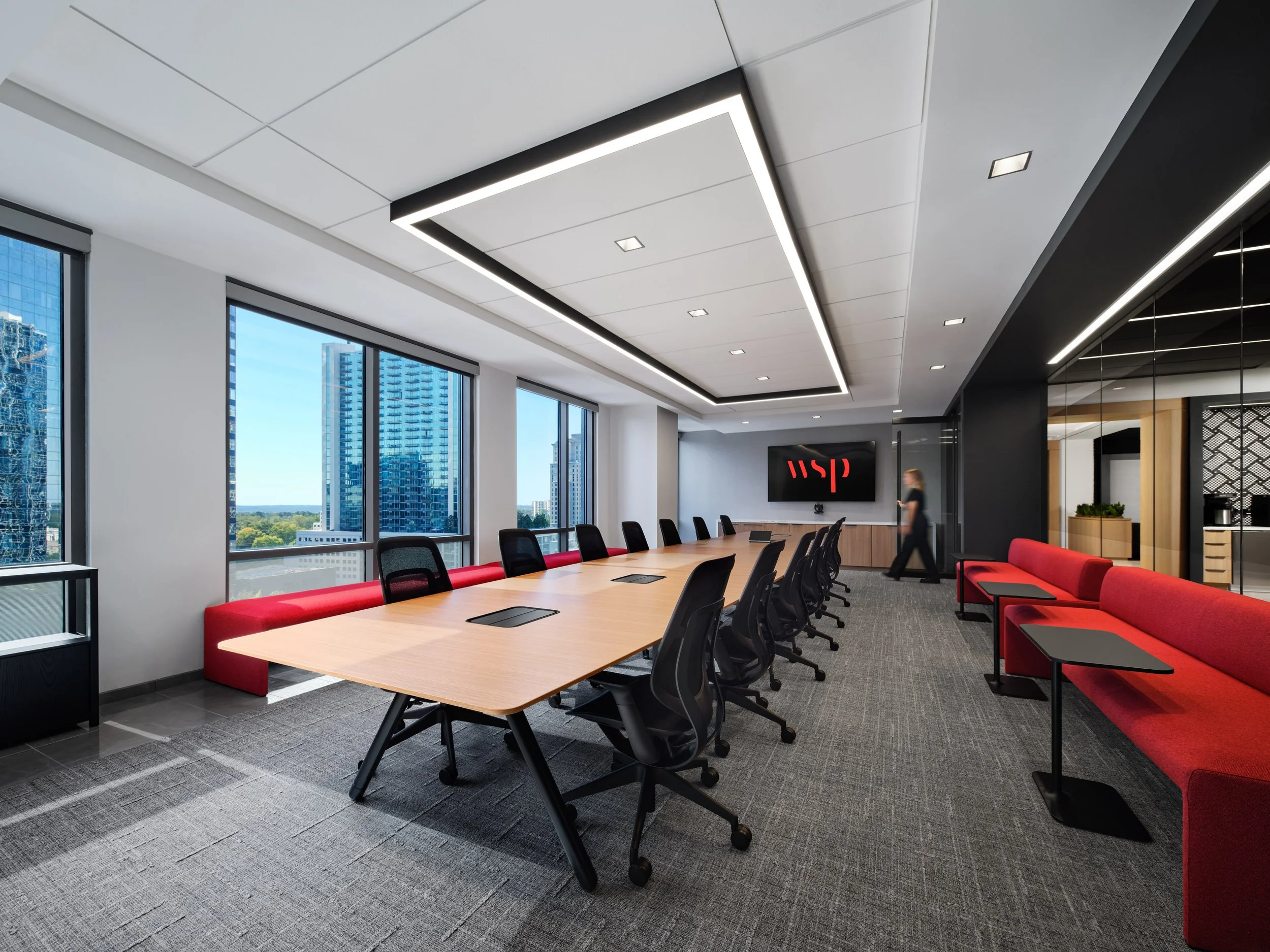 WSP_Office_ATL_View_10_v2_people_webuse.jpg