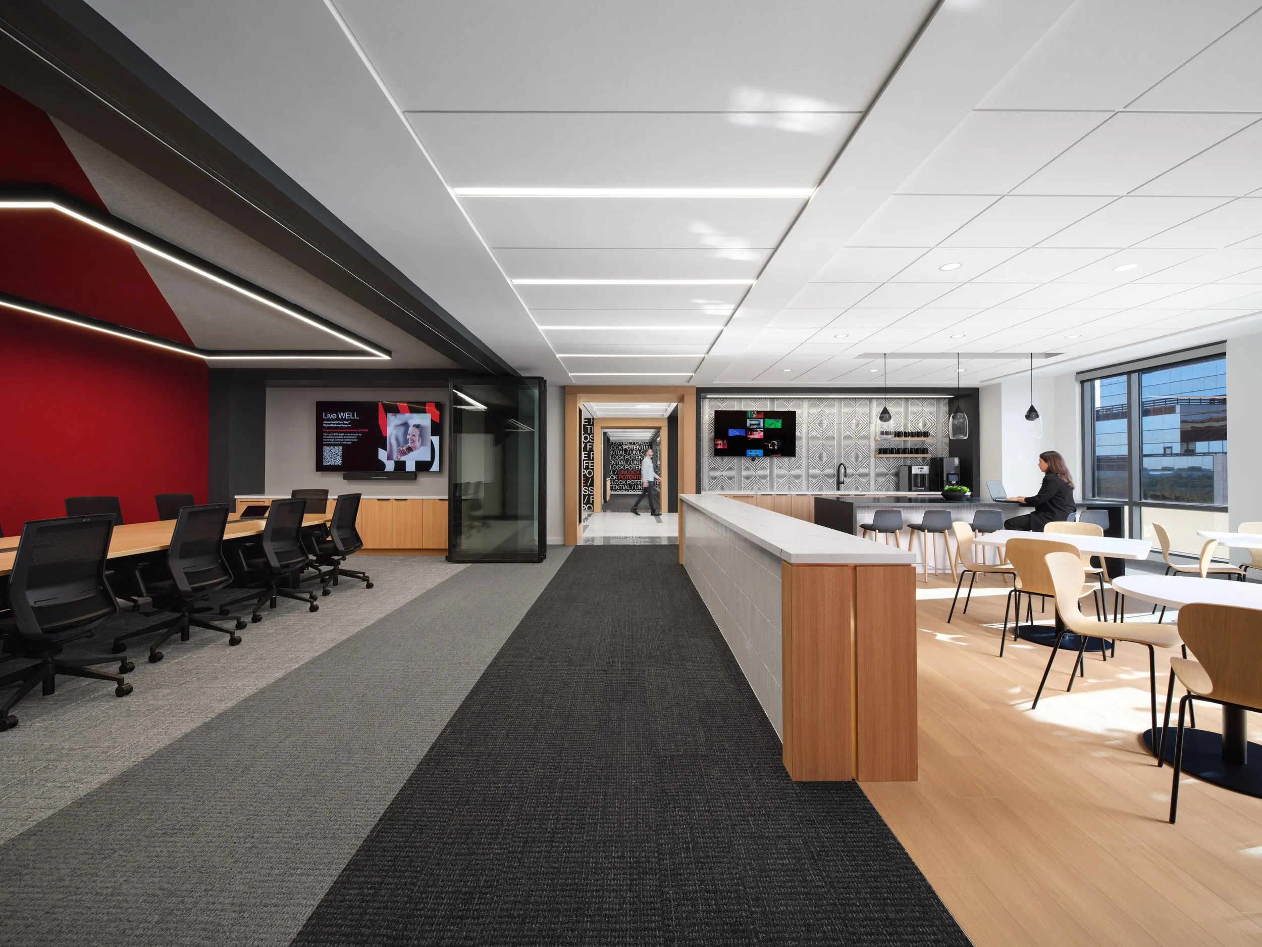 WSP_Office_ATL_View_05_v2_people_webuse.jpg