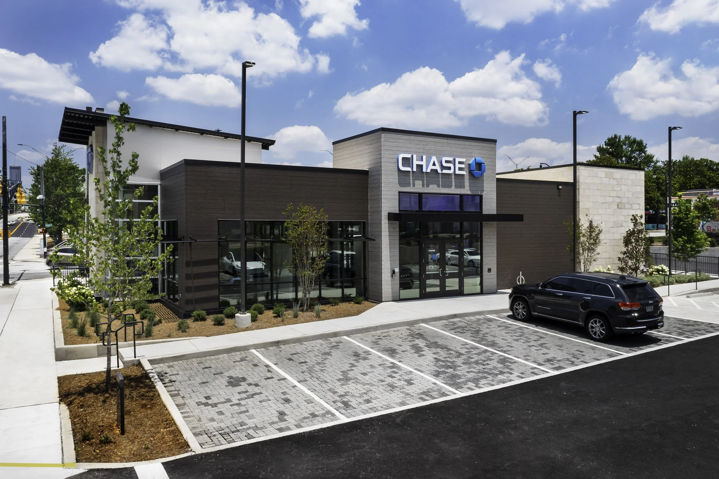 KBPHOTO_Moody-Nolan_JPMC-Atlanta-Branch_20230628_Drone_0055-Edit_webuse.jpg